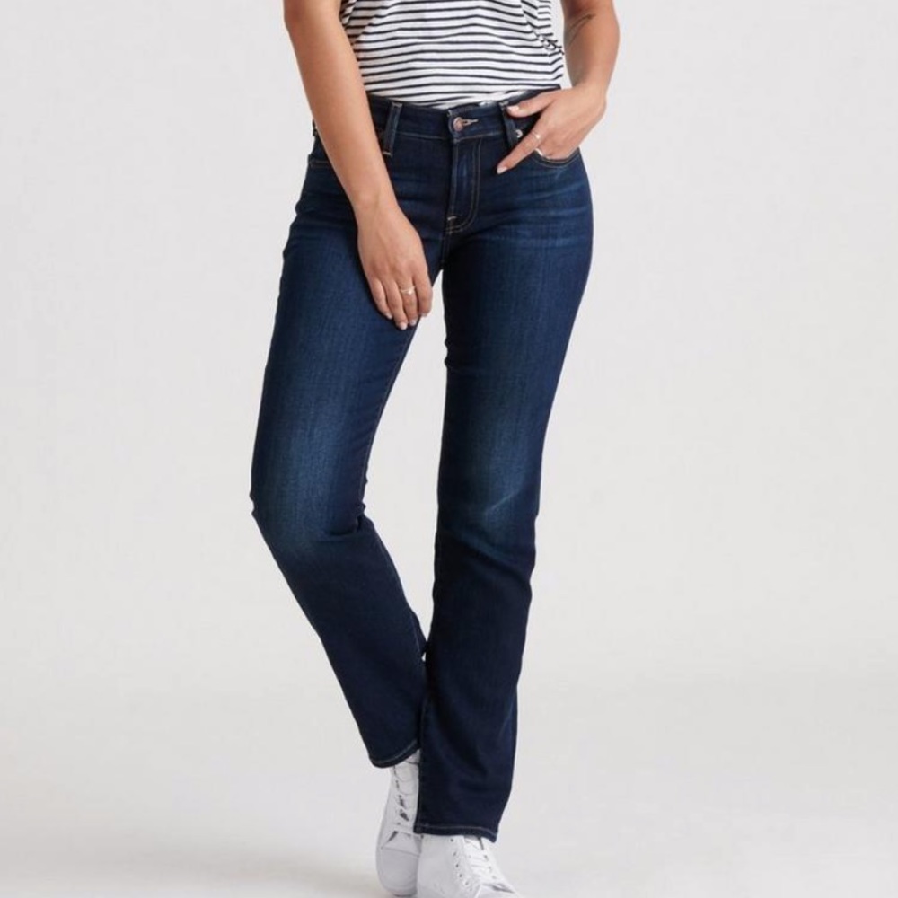 Lucky Brand Charlie Straight Jeans
